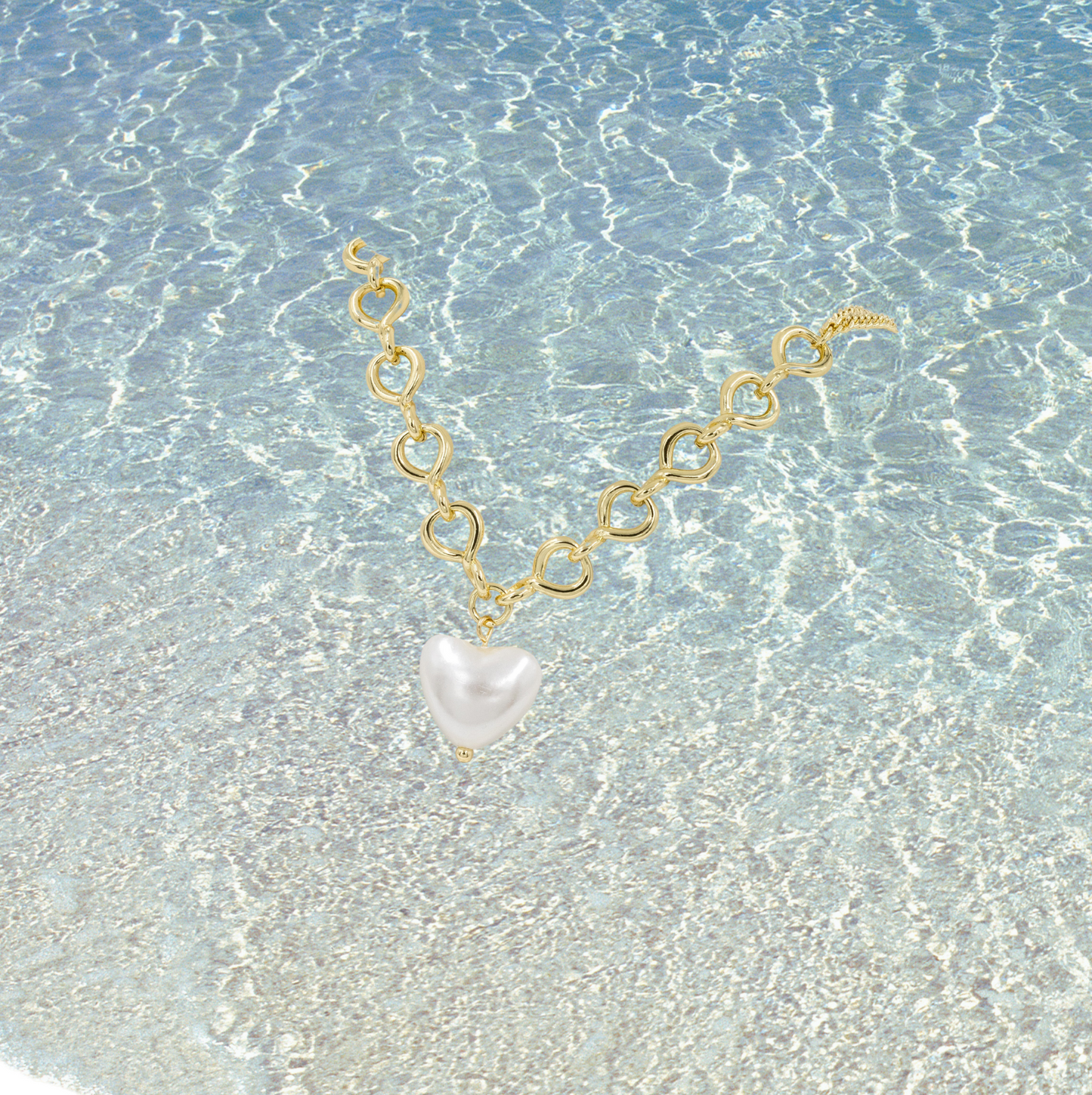 Corazon Tierno necklace